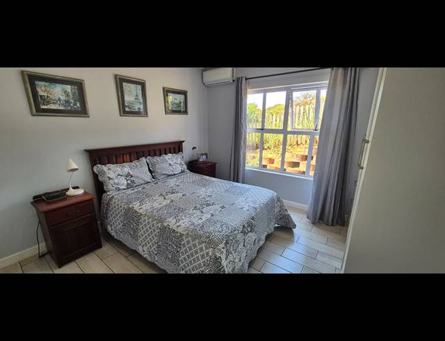 3 BEDROOM FREEHOLD FOR SALE IN KINDLEWOOD ESTATE
